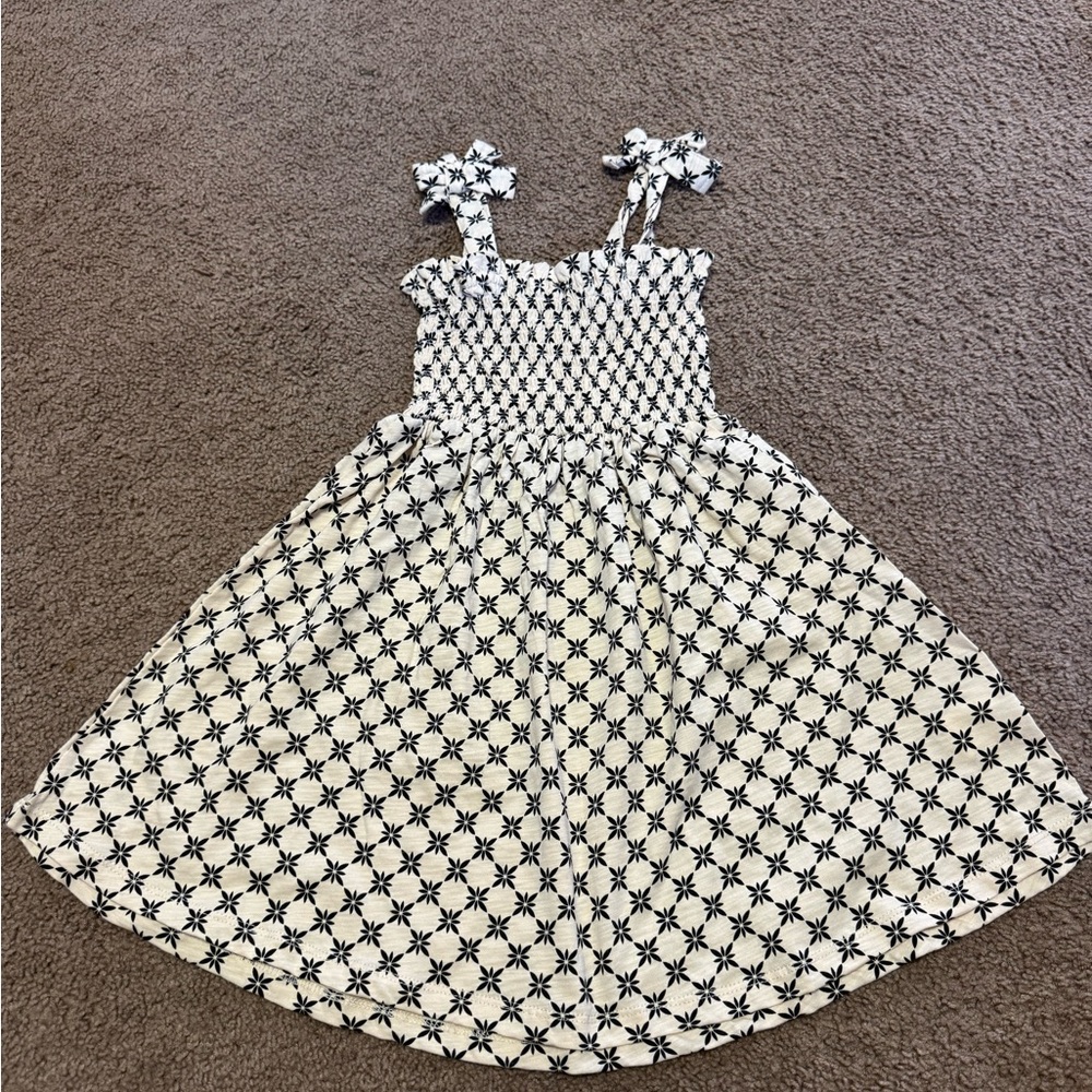 Black & White Palm-Print Girls' Casual Sundress with Tie Straps